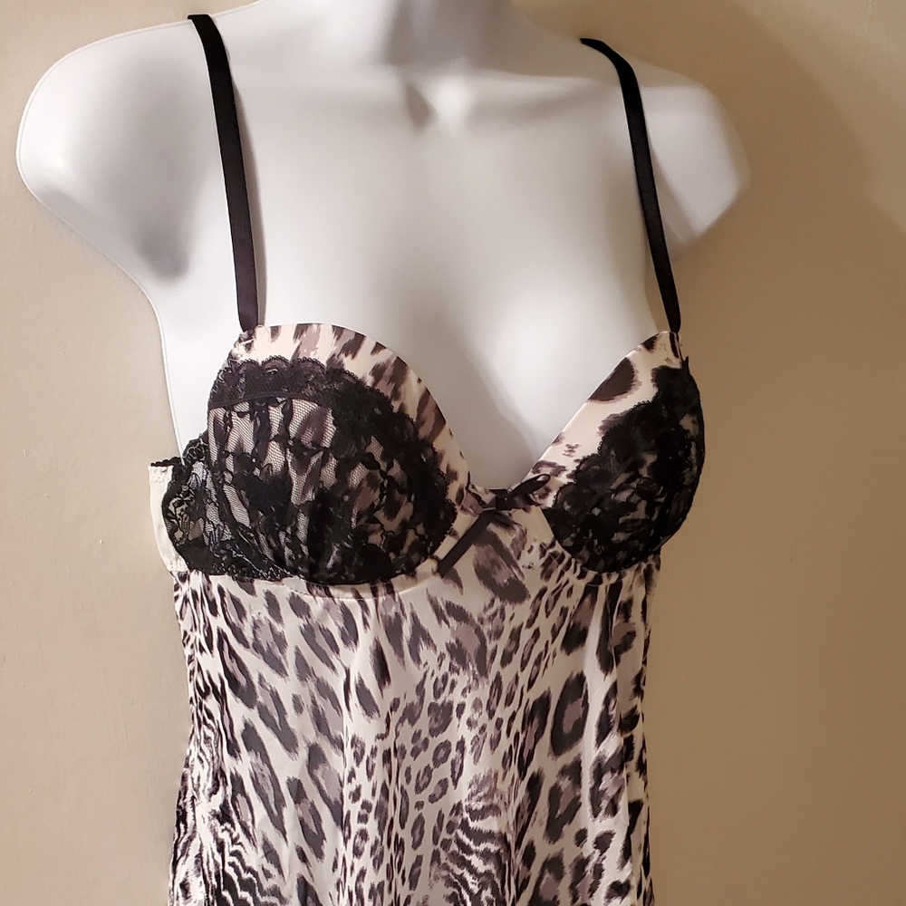 Fantasies intimate nightgown